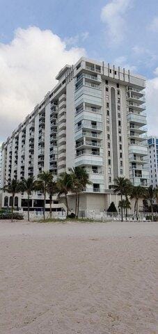 2 Bedroom 2 Bath In Pompano Beach FL 33062 for Rent