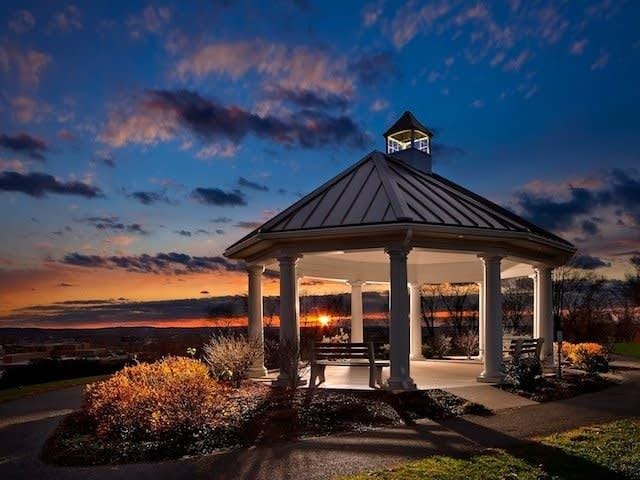 Exceptional 2BD 2BA $1633/mo for Rent