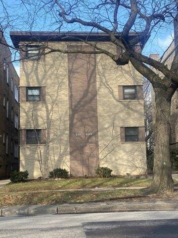 2 Bedroom 1 Bath In Evanston IL 60202 for Rent