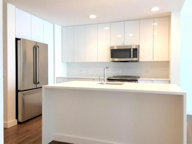 0 Bedroom 1 Bath In Boston MA 03125 for Rent