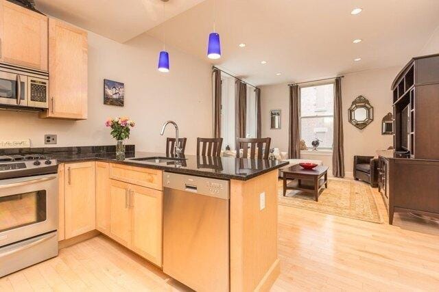 1 bedroom in Boston MA 02111 for Rent