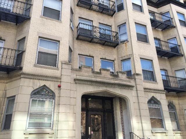 0 Bedroom 1 Bath In Boston MA 02115 for Rent