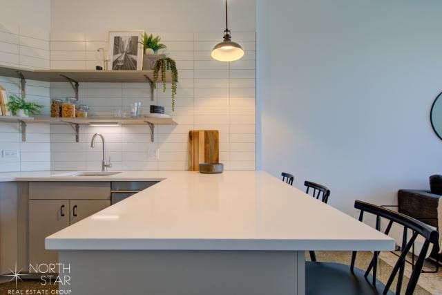 0 Bedroom 1 Bath In Chicago IL 60608 for Rent