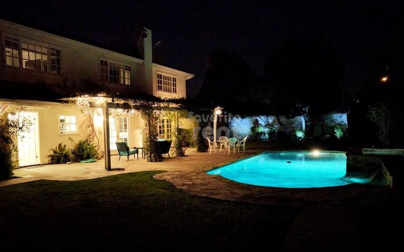 Santa Ana Area Luxury 4 Bedroom House with Pool and Jacuzzi for Rent