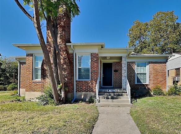 1903 Somerset Ave - Dallas, TX 75203 - Home For Rent