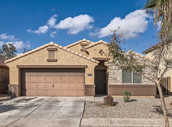 8746 W Payson Rd - Tolleson, AZ 85353 - Home For Rent