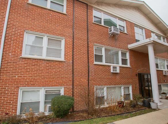 10145 Hartford Ct #2A - Schiller Park, IL 60176 - Home For Rent