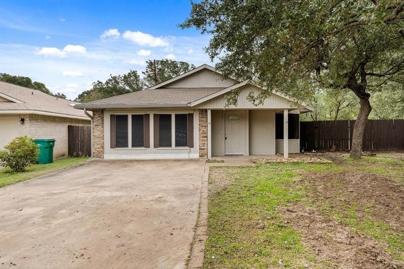 10 Rawhide Cir, Morgan's Point Resort, TX 76513 for Rent