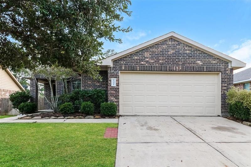 13421 Raintree Dr, Montgomery, TX 77356 for Rent
