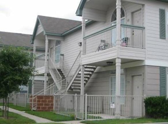 Tidwell Estates - 1200 W Tidwell Rd - Houston, TX Apartments for Rent