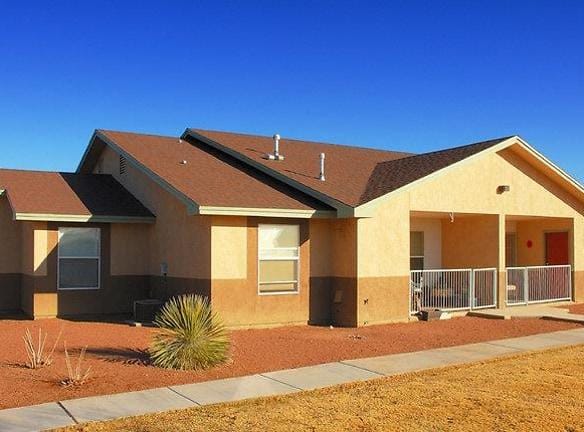 Mariposa Village - 901 S Tennyson Dr - Deming, NM Apartments for Rent