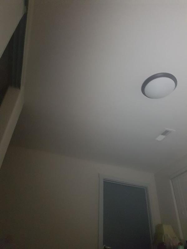 1 bedroom and bathroom for Rent