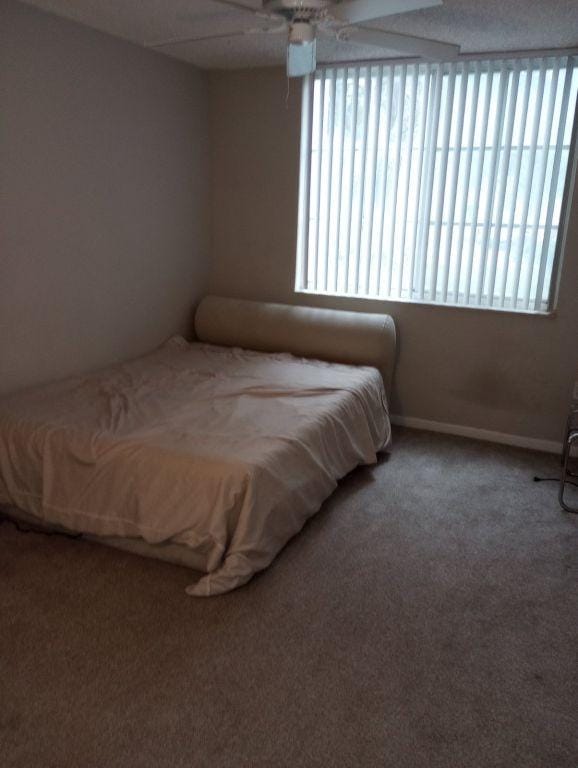 1BEDROOM WITH PRIVATE BATH room for Rent