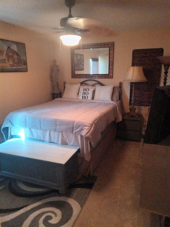 Bedroom with Bathroom and Walk in closet for Rent