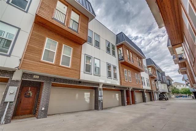 2318 Stutz Drive Unit: D4 Dallas Texas 75235 for Rent