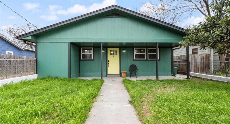 1118 Ebert Ave Unit: A Austin TX 78721 for Rent