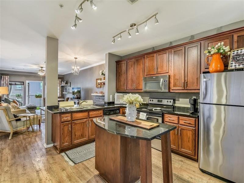 910 W 25th ST Unit: 404 Austin TX 78705 for Rent