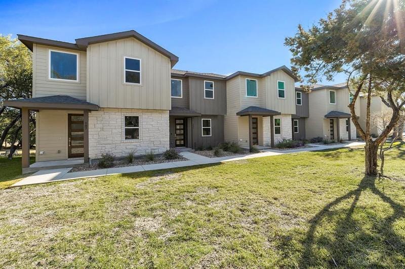18800 Hogan CIR Unit: 105 Point Venture TX 78645 for Rent