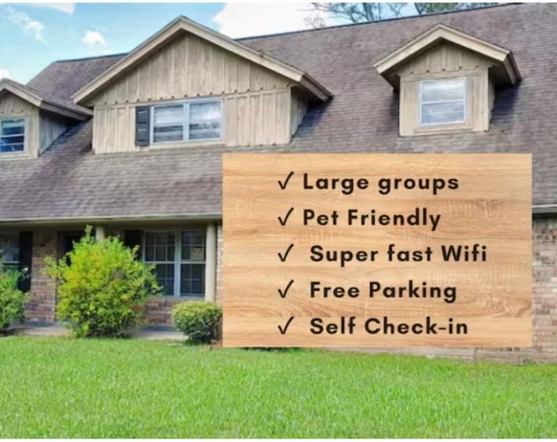 6BR Home Ideal for Whole Crew or Family big Yard for Rent