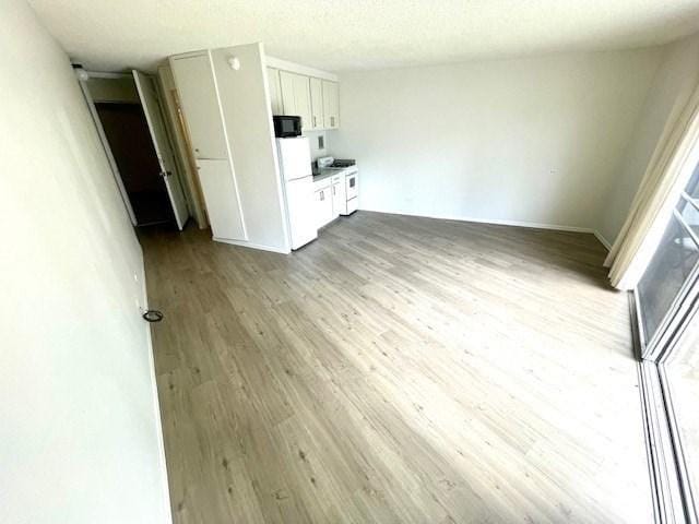 Holiday Village 308 - Studio 1 bath Holiday Village 308 for Rent