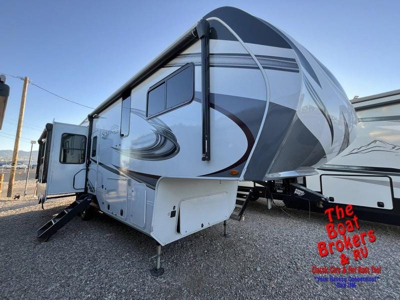 2023 Grand Design Solitude S Class 2930rl Fifth Wheel for Sale