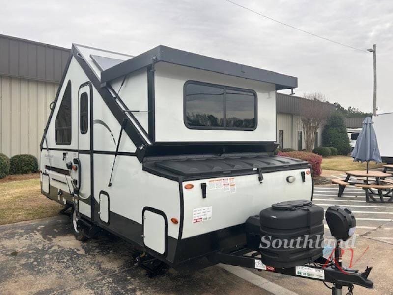 2024 Forest River Flagstaff Hard Side High Wall Series T21DMHW 20ft for Sale
