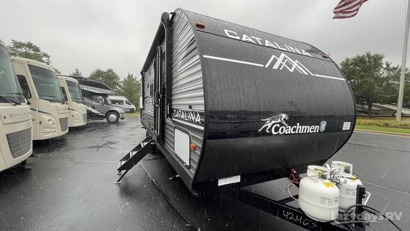 2024 Coachmen Catalina Summit Series 8 261BHS 30ft for Sale