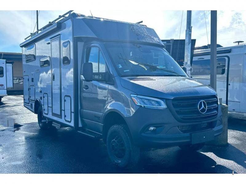 2025 Winnebago Ekko 23B 23ft for Sale