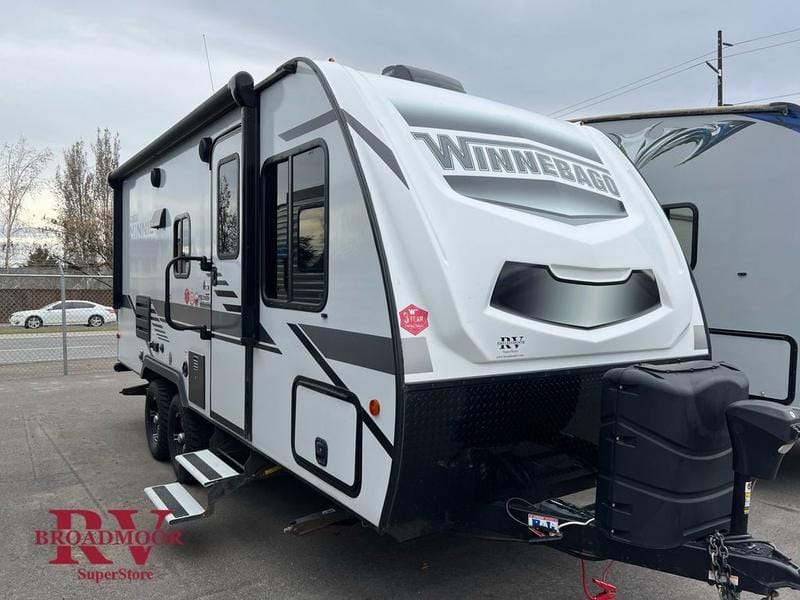 2021 Winnebago Micro Minnie 2100BH for Sale