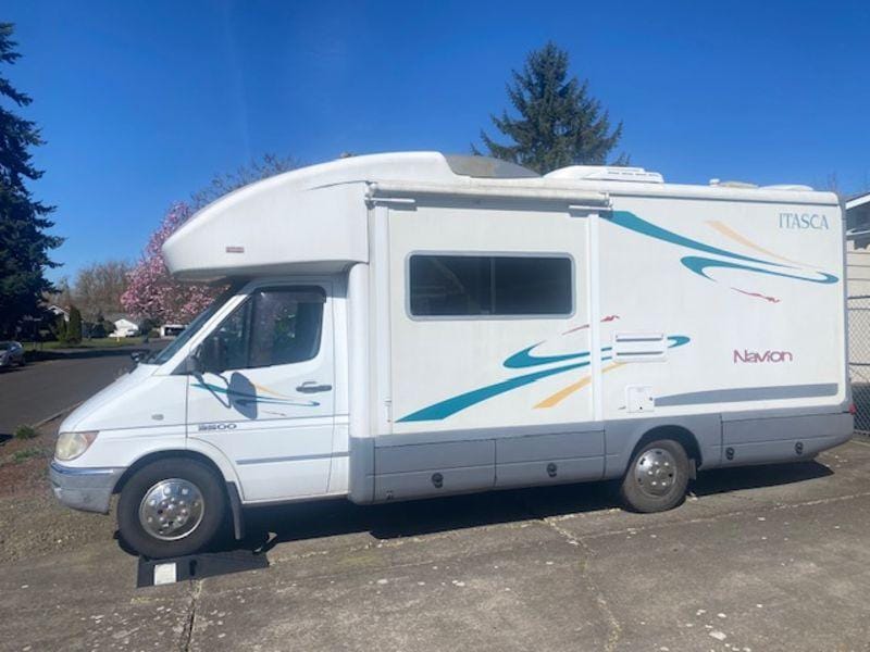2007 Itasca Navion 23J 23ft for Sale