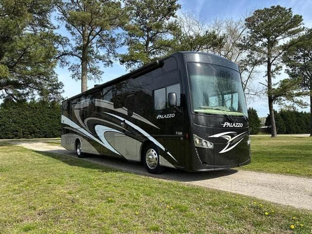 2018 Thor Motor Coach Palazzo 36.3 for Sale