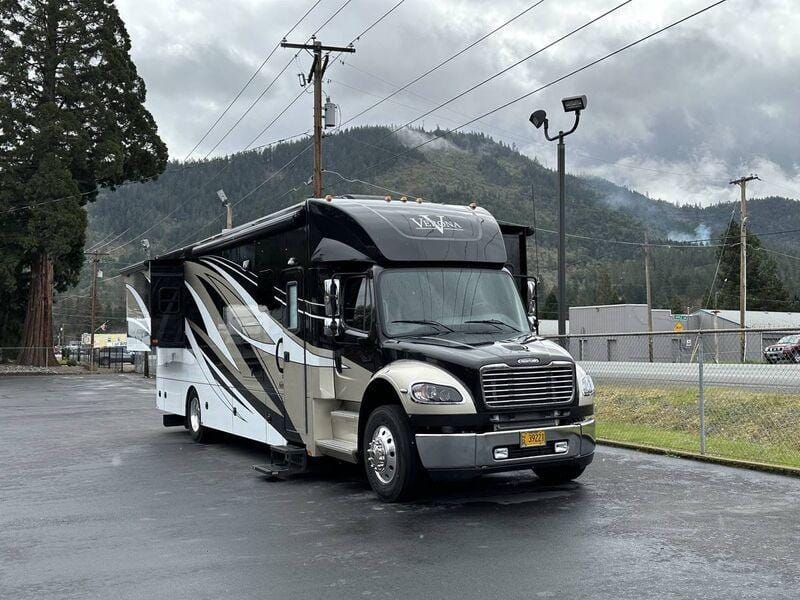 2021 Renegade Verona 36VSB 36ft for Sale