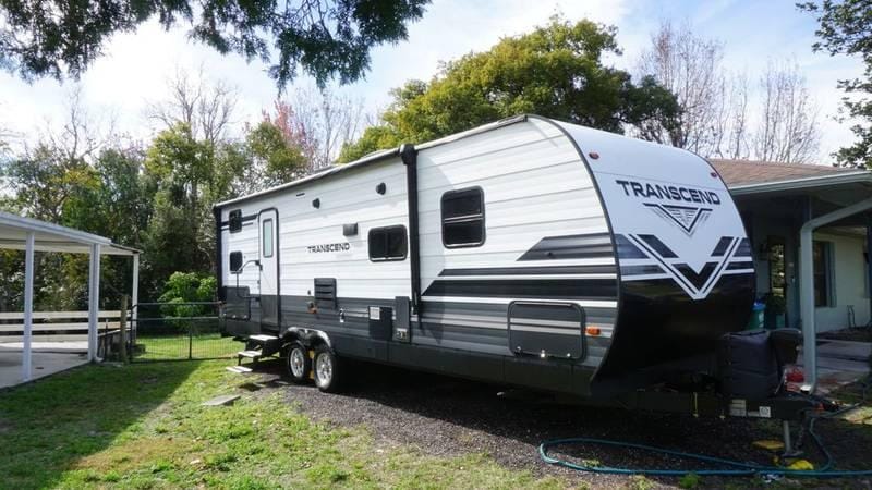 2020 Grand Design Transcend 27BHS 32ft for Sale