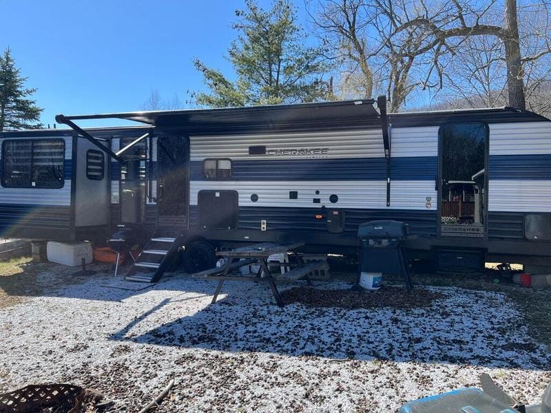 2021 Forest River Cherokee 306MM for Sale