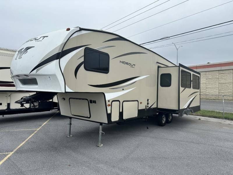 2019 Keystone Hideout 262RES 26ft for Sale