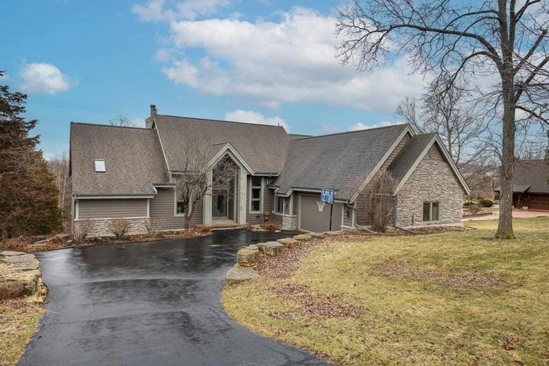 28 HARBOR DR, GALENA, IL 61036 Single Family Residence For Sale  MLS# 202400516