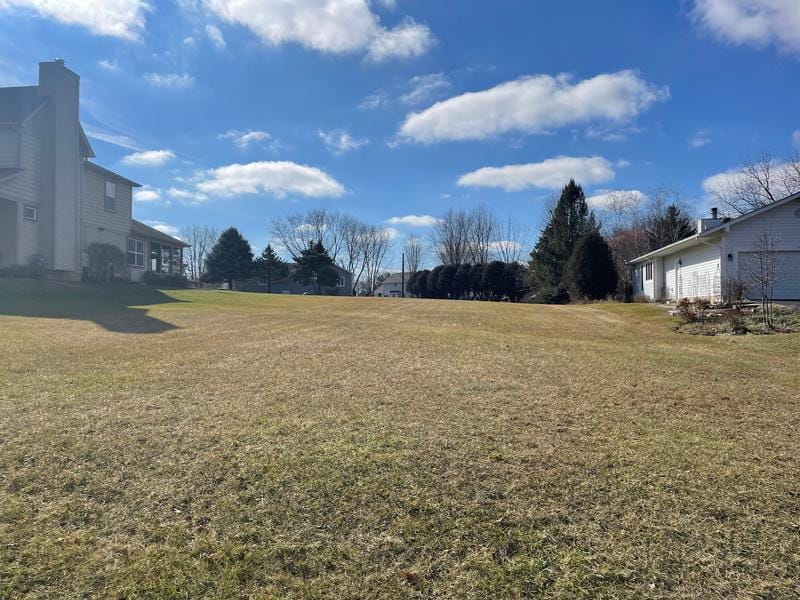 95 Holiday Drive, Lake Holiday, IL 60552 for Sale