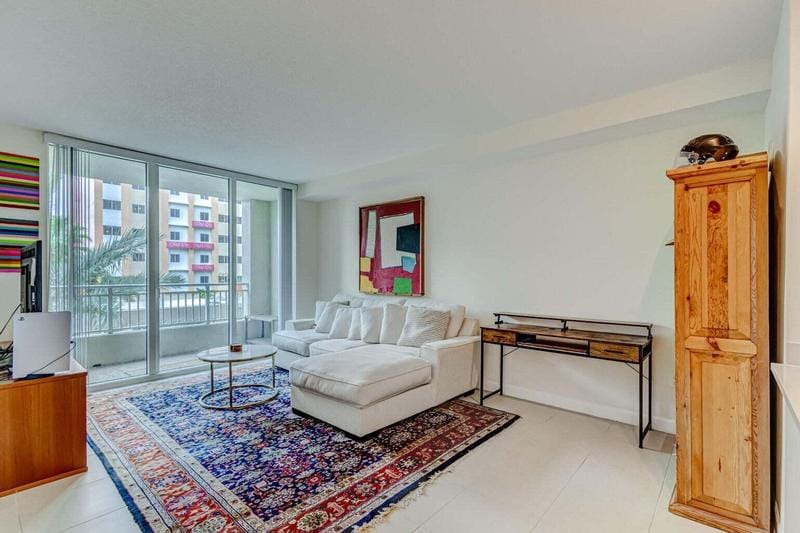 480 Hibiscus Street, Unit 207, West Palm Beach, FL 33401 for Sale