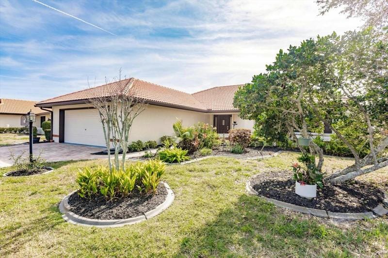 281 LAUREL HOLLOW DR # 62, NOKOMIS, FL 34275 Single Family Residence For Sale  MLS# A4598476
