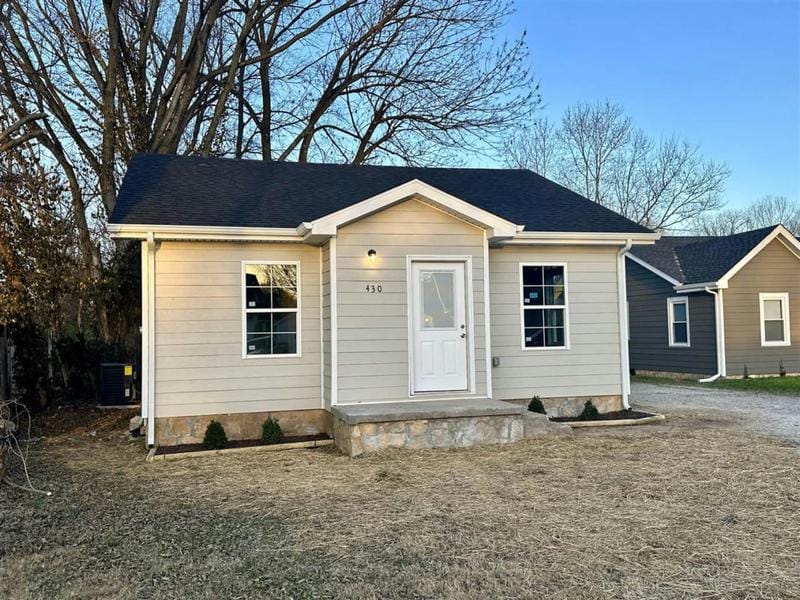 430 WADE AVE, Bowling Green, KY 42101 Single Family Residence For Sale  MLS# RA20235582