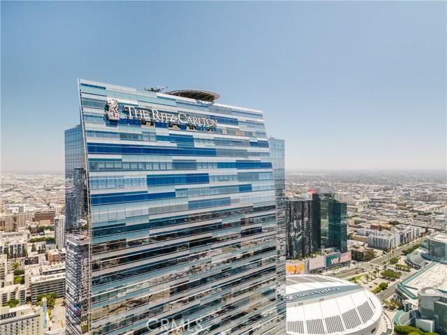 900 W Olympic 32D, Los Angeles CA 90015 for Sale