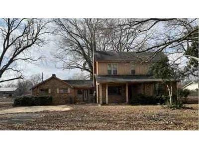 W 9th St for Sale