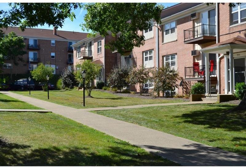 2 Bedroom w/Den  Liberty Heights Apartments for Sale