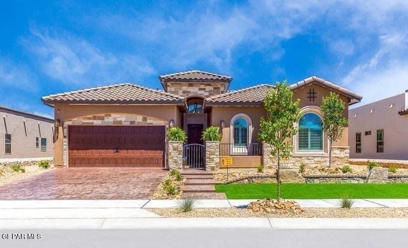 873 Eastwell Drive, El Paso, TX 79928 for Sale