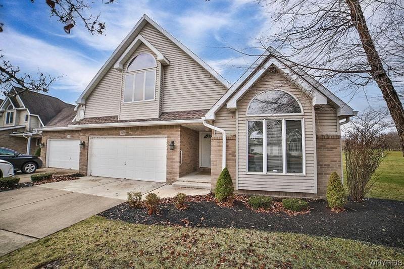 3238 E RIVER RD, Grand Island, NY 14072 Condo/Townhouse For Sale  MLS# B1511069