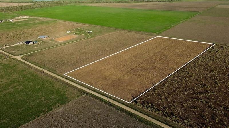 000 County Road 209, East Bernard, TX 77435 for Sale