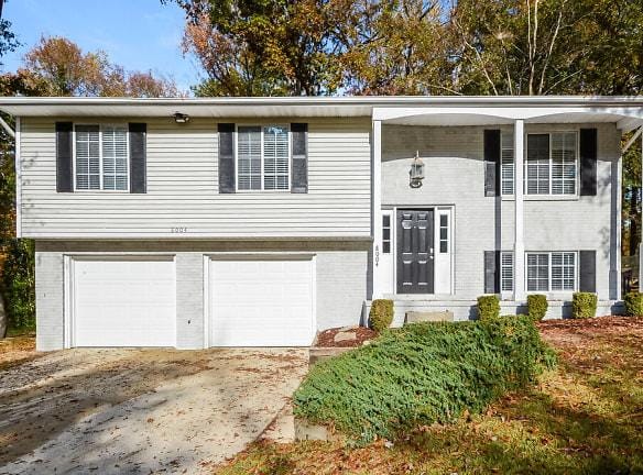 8004 Mc Guire Dr - Raleigh, NC 27616 - Home For Rent