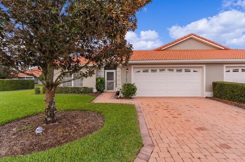 10148 Mainsail Dr, Oxford, FL 34484 - MLS G5077389 for Sale