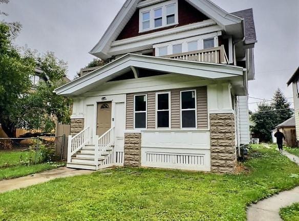 2736 N 39th St unit 2 - Milwaukee, WI 53210 - Home For Rent