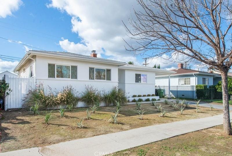 6315 Belmar Ave, Tarzana, CA 91335 - MLS SR24024782 for Sale